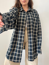 Load image into Gallery viewer, Vintage Plaid Button Up Shirt (2XL)
