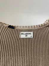 Load image into Gallery viewer, Earthy Tone Billabong Knit (M)
