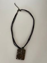 Load image into Gallery viewer, Vintage Pendant Necklace
