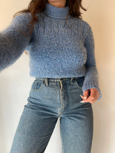Load image into Gallery viewer, Vintage Hand-knitted Turtleneck (S)
