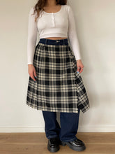 Load image into Gallery viewer, Vintage Fletcher Jones Tartan Skirt (14)
