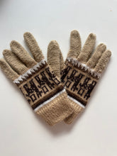 Load image into Gallery viewer, Vintage Knitted Alpaca Gloves
