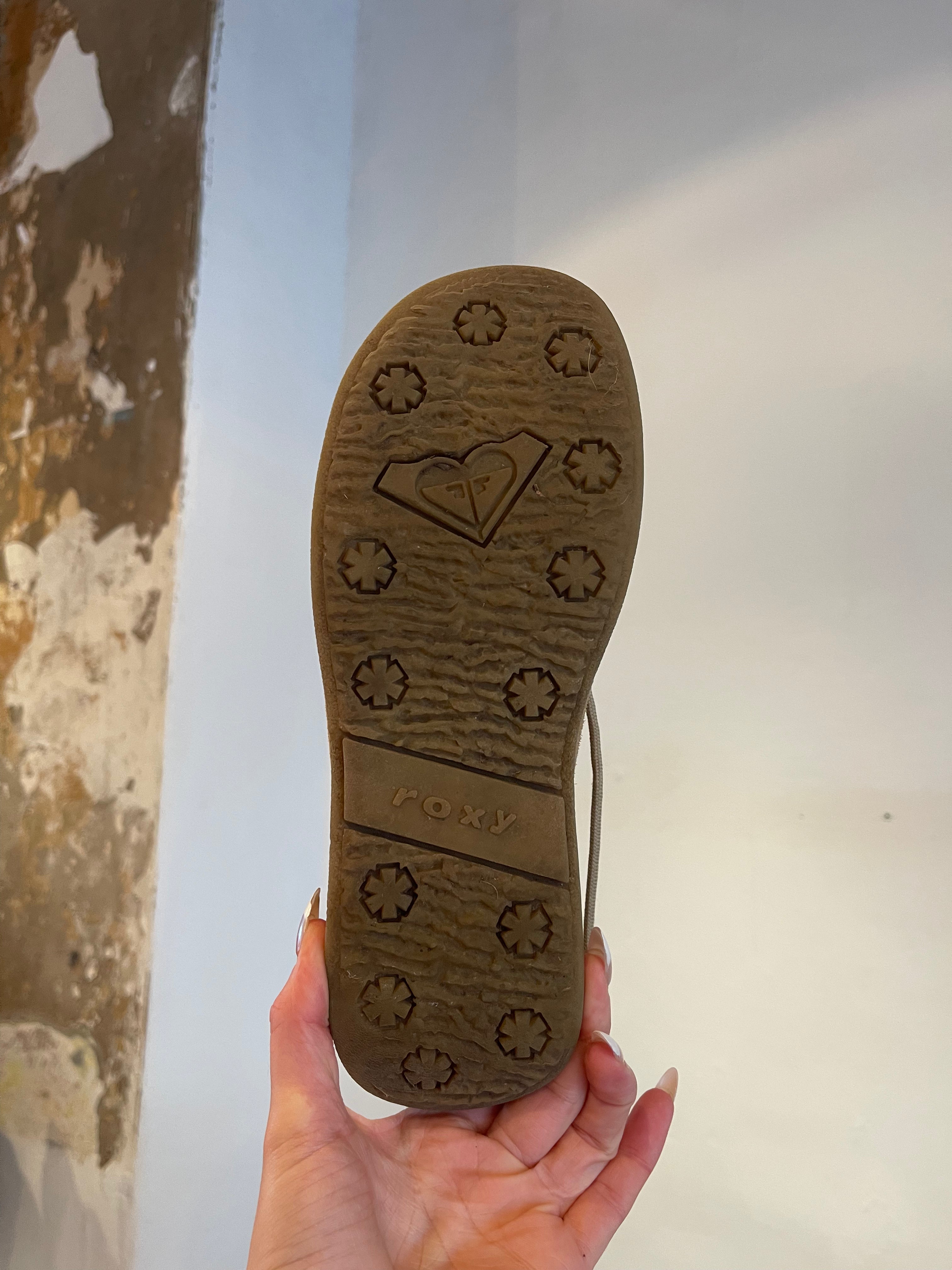 Vintage Roxy Suede Boots (9)
