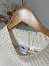 Load image into Gallery viewer, Vintage Target Embroidered Knitted Jumper (M)
