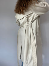 Load image into Gallery viewer, Rare Vintage 80’s GrathElms Couture Trench Coat (M-L)
