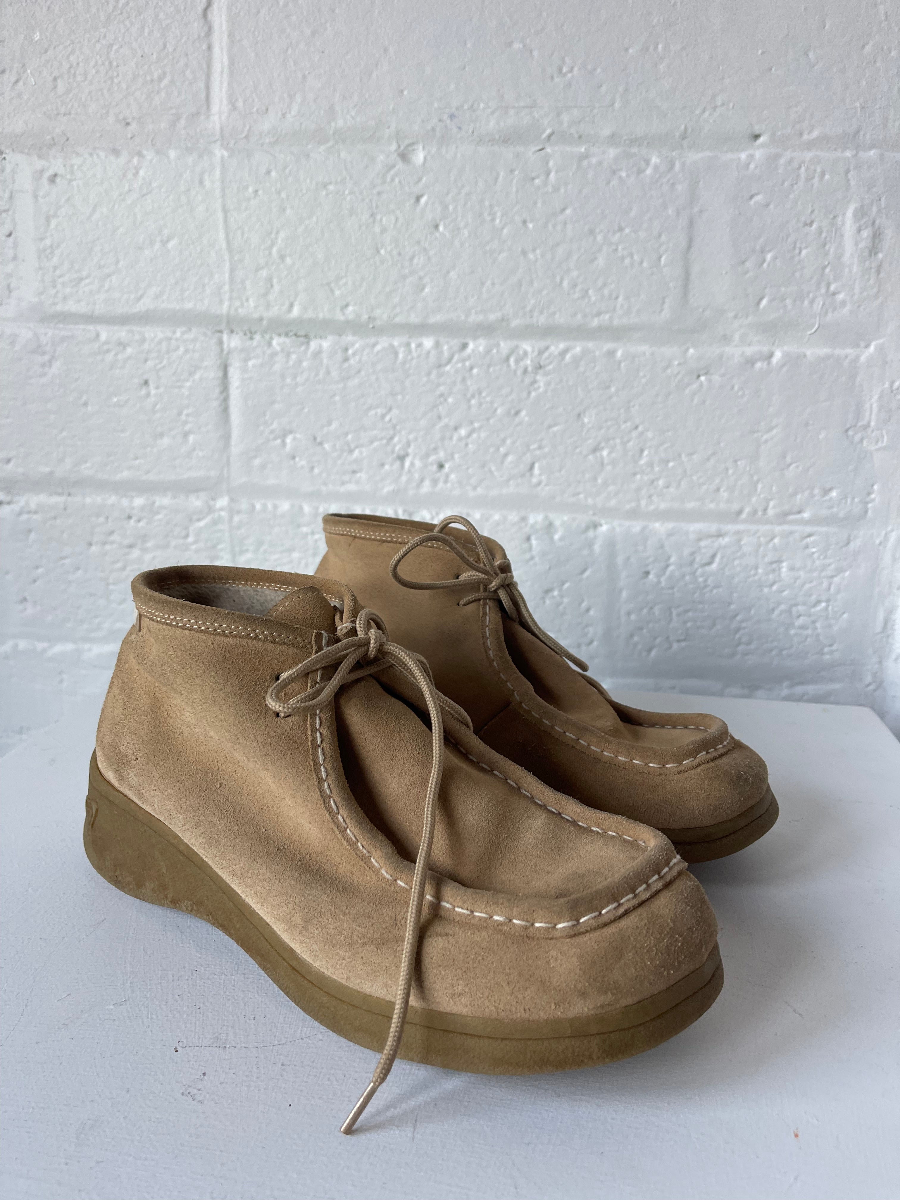 Vintage Roxy Suede Boots (9)